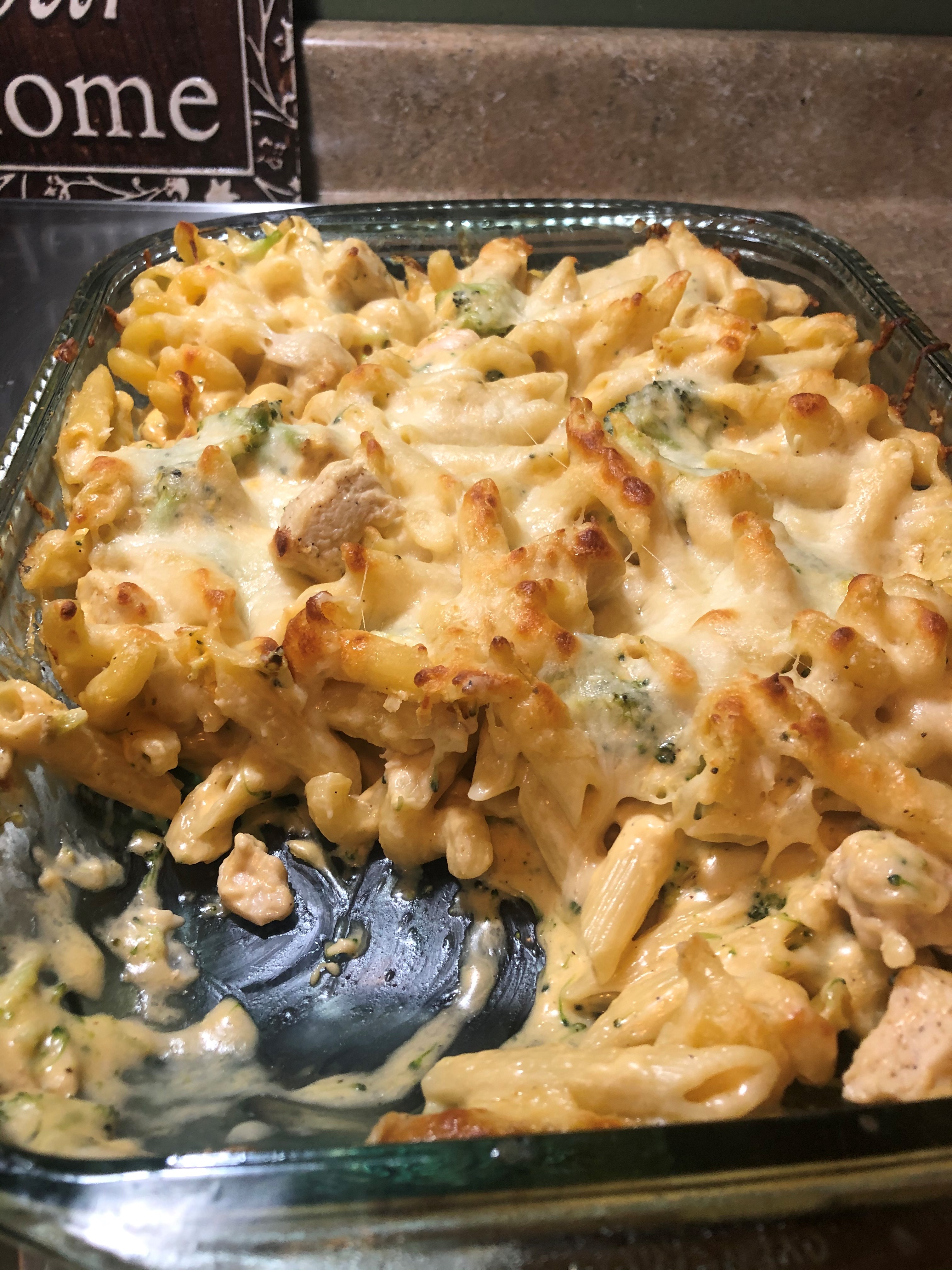 Chicken Alfredo Dish